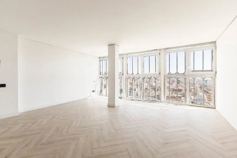 2 bedrooms apartment for sale in Barcelona, Catalonia, Spain № 1366 - photo 14