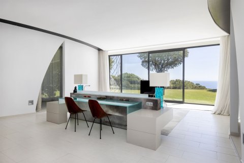 7 bedrooms apartment for sale in Sant Andreu de Llavaneres, Barcelona, Catalonia, Spain № 1367 - photo 11