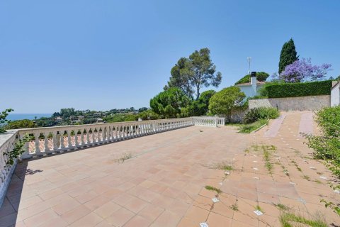5 bedrooms house for sale in Blanes, Girona, Catalonia, Spain № 2470 - photo 13