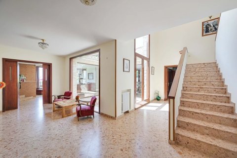 5 bedrooms house for sale in Blanes, Girona, Catalonia, Spain № 2470 - photo 3
