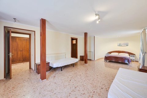 5 bedrooms house for sale in Blanes, Girona, Catalonia, Spain № 2470 - photo 4