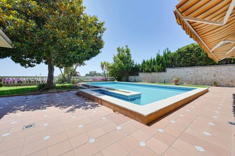 5 bedrooms house for sale in Blanes, Girona, Catalonia, Spain № 2470 - photo 17