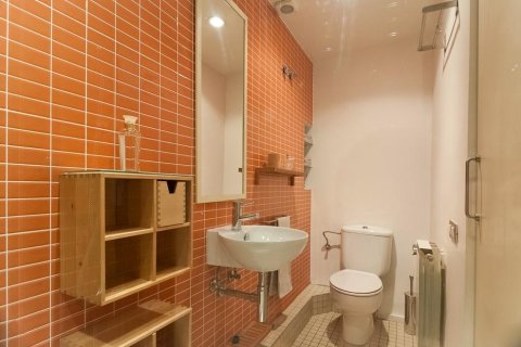 2 bedrooms apartment for sale in Ciutat Vella, Barcelona, Catalonia, Spain № 2465 - photo 20