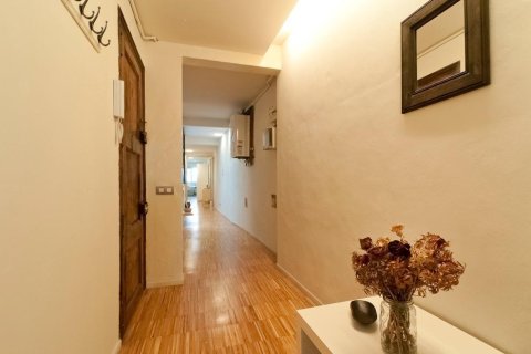 2 bedrooms apartment for sale in Ciutat Vella, Barcelona, Catalonia, Spain № 2465 - photo 7