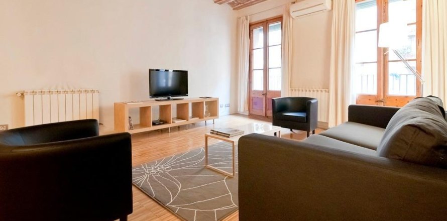 2 bedrooms apartment for sale in Ciutat Vella, Barcelona, Catalonia, Spain № 2465