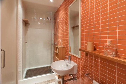 2 bedrooms apartment for sale in Ciutat Vella, Barcelona, Catalonia, Spain № 2465 - photo 19