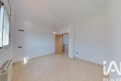 5 bedrooms house for sale in Bellvei, Tarragona, Catalonia, Spain № 8394 - photo 12