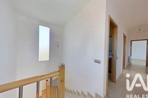 5 bedrooms house for sale in Bellvei, Tarragona, Catalonia, Spain № 8394 - photo 15