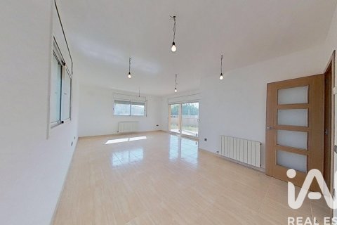 5 bedrooms house for sale in Bellvei, Tarragona, Catalonia, Spain № 8394 - photo 18