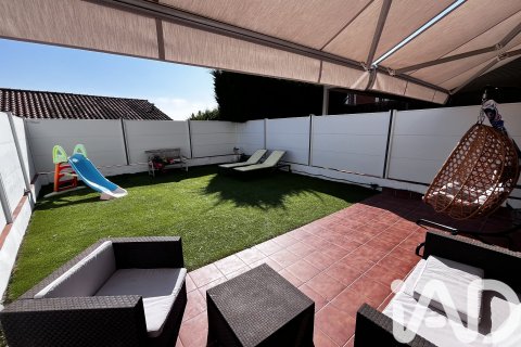4 bedrooms townhouse for sale in Vilassar de Dalt, Barcelona, Catalonia, Spain № 8391