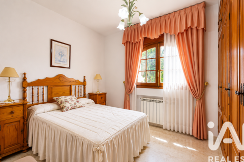 3 bedrooms house for sale in El Vendrell, Tarragona, Catalonia, Spain № 8397 - photo 9