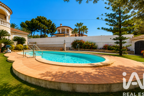 3 bedrooms house for sale in El Vendrell, Tarragona, Catalonia, Spain № 8397 - photo 28