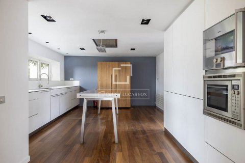 5 bedrooms villa for rent in Barcelona, Catalonia, Spain № 8773 - photo 16