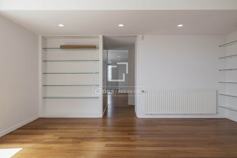 5 bedrooms villa for rent in Barcelona, Catalonia, Spain № 8773 - photo 21