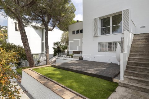 5 bedrooms villa for rent in Barcelona, Catalonia, Spain № 8773 - photo 2