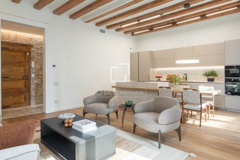 3 bedrooms apartment for rent in Barcelona, Catalonia, Spain № 8772 - photo 5