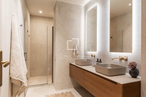 3 bedrooms apartment for rent in Barcelona, Catalonia, Spain № 8772 - photo 29