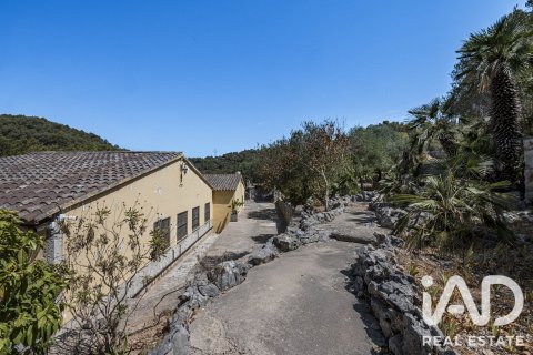 513 sq.m. house for sale in Vilanova i la Geltru, Barcelona, Catalonia, Spain № 8820 - photo 3