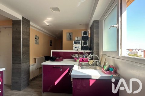 3 bedrooms apartment for sale in Barcelona, Catalonia, Spain № 8822 - photo 17