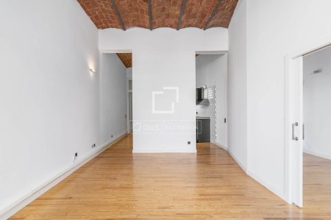 Apartamento de 3 dormitorios en venta en Barcelona, Cataluña, Spain № 7144 - foto 6