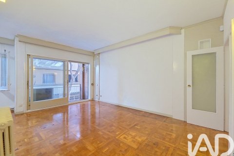 3 bedrooms apartment for sale in Barcelona, Catalonia, Spain № 9044 - photo 2