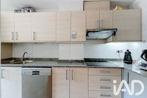 3 bedrooms apartment for sale in Sant Adria De Besos, Barcelona, Catalonia, Spain № 9045 - photo 6