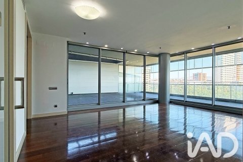 4 bedrooms apartment for sale in Barcelona, Catalonia, Spain № 9041 - photo 7