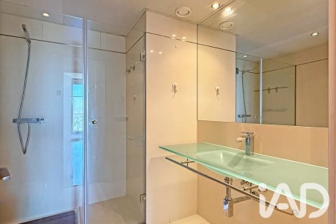 4 bedrooms apartment for sale in Barcelona, Catalonia, Spain № 9041 - photo 28