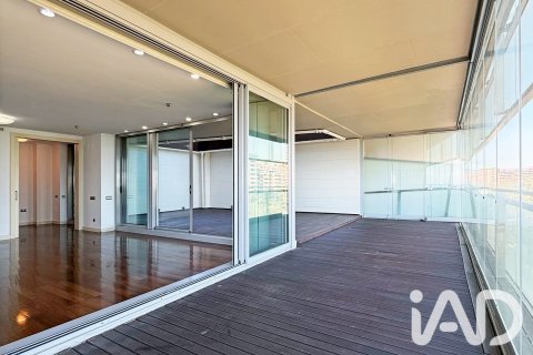 4 bedrooms apartment for sale in Barcelona, Catalonia, Spain № 9041 - photo 15