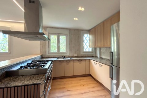 Apartamento de 2 dormitorios en venta en Barcelona, Cataluña, Spain № 9042 - foto 6