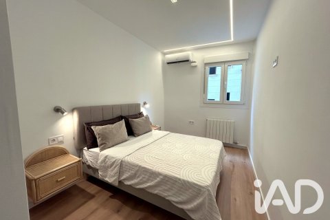 Apartamento de 2 dormitorios en venta en Barcelona, Cataluña, Spain № 9042 - foto 23
