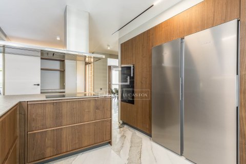 Купить квартиру в Барселона, Испания с 6 спален, 260м², № 4346 - фото 20