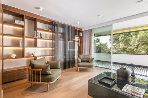 6 bedrooms apartment for sale in Barcelona, Catalonia, Spain № 4346