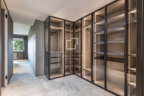 Купить квартиру в Барселона, Испания с 6 спален, 260м², № 4346 - фото 26