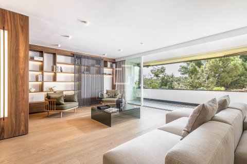 Купить квартиру в Барселона, Испания с 6 спален, 260м², № 4346 - фото 3