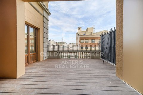 2 bedrooms penthouse for sale in Barcelona, Catalonia, Spain № 5346 - photo 10