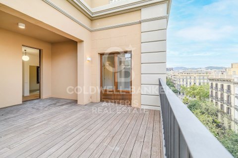 2 bedrooms penthouse for sale in Barcelona, Catalonia, Spain № 5346 - photo 2