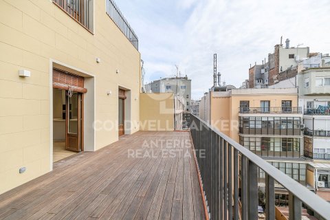 3 bedrooms penthouse for sale in Barcelona, Catalonia, Spain № 5349 - photo 3