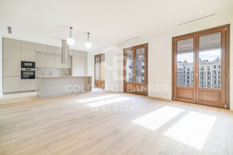 3 bedrooms penthouse for sale in Barcelona, Catalonia, Spain № 5349 - photo 8