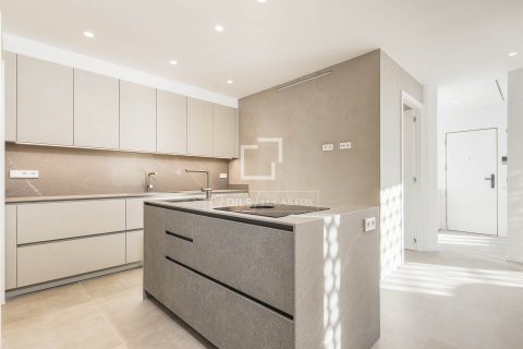 Купить квартиру в Барселона, Испания с 5 спален, 273м², № 4350 - фото 19