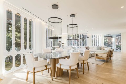 5 bedrooms apartment for sale in Barcelona, Catalonia, Spain № 4350