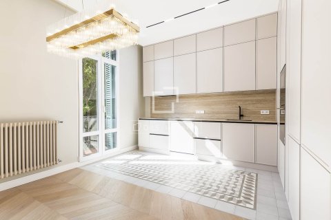 3 bedrooms apartment for sale in Barcelona, Catalonia, Spain № 4351 - photo 4