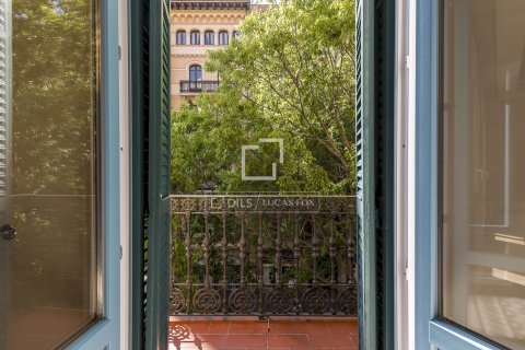 3 bedrooms apartment for sale in Barcelona, Catalonia, Spain № 4351 - photo 7