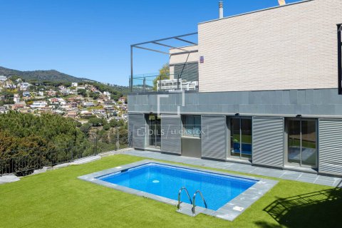 4 bedrooms villa for sale in Alella, Barcelona, Catalonia, Spain № 6528