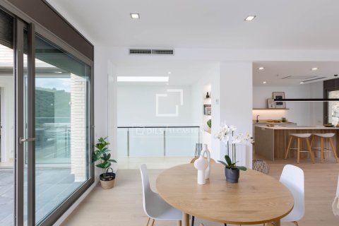 4 bedrooms villa for sale in Alella, Barcelona, Catalonia, Spain № 6528 - photo 10