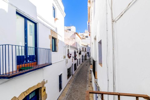 3 bedrooms villa for sale in Sitges, Barcelona, Catalonia, Spain № 6527 - photo 16