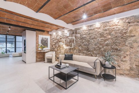 3 bedrooms apartment for sale in Barcelona, Catalonia, Spain № 4374