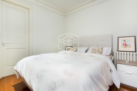 4 bedrooms apartment for rent in Barcelona, Catalonia, Spain № 3577 - photo 14