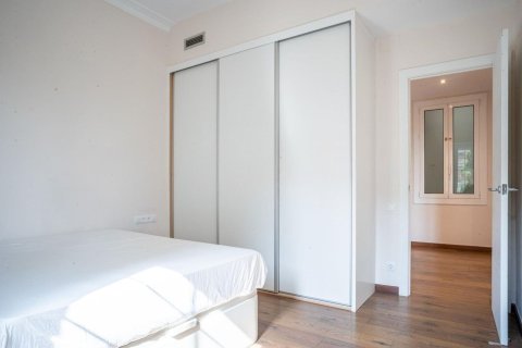 5 chambres apartment à vendre à Barcelona, Catalonia, Spain № 8438 - photo 17