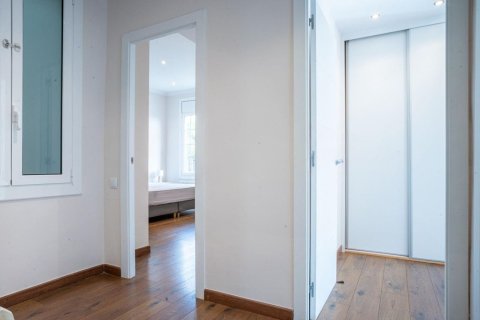 5 chambres apartment à vendre à Barcelona, Catalonia, Spain № 8438 - photo 10
